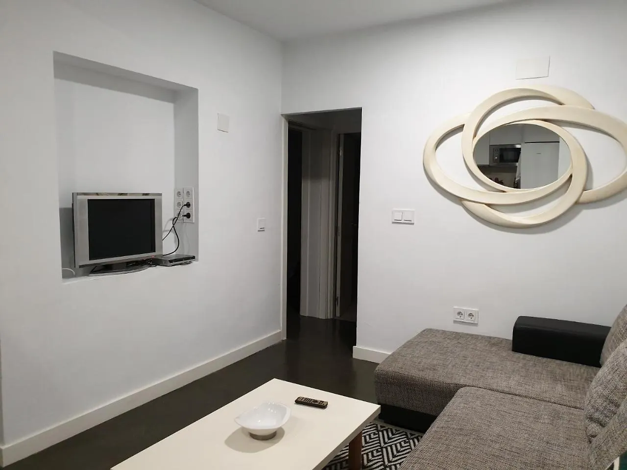 Moderno Y Luminoso Apartamento Seville
